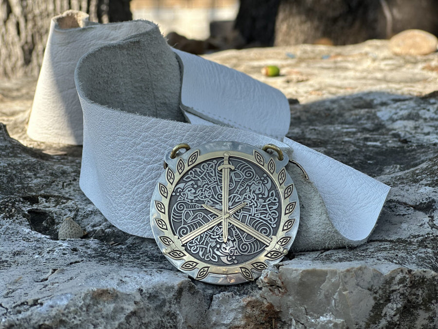Order of Defense & Laurel Medallion on white leather collar