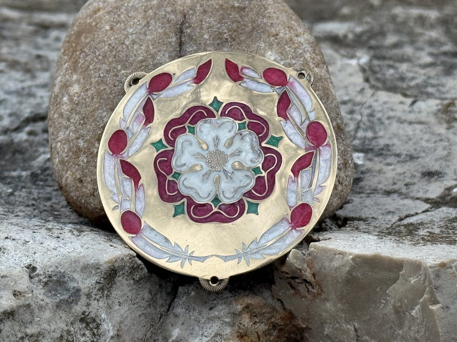 Pelican feathers with Order of the Rose Medallion